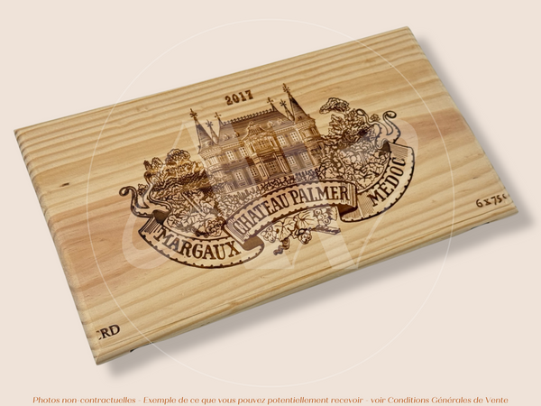Estampe / Façade d'une caisse de vin en bois du Chateau Palmer - Millésime 2017 - Margaux - Bordeaux | Format 6 ou 12 bouteilles = 30x17 cm