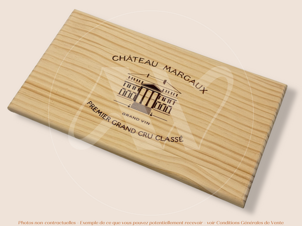 Estampe / Façade d'une caisse de vin en bois du Chateau Margaux - Bordeaux | Format 6 ou 12 bouteilles = 30x17
