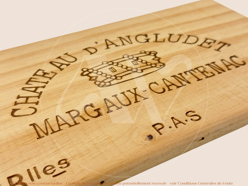 Estampe / Façade d'une caisse de vin en bois du Chateau d'Angludet - 1999 - Margaux - Bordeaux | Format : 30x17 cm