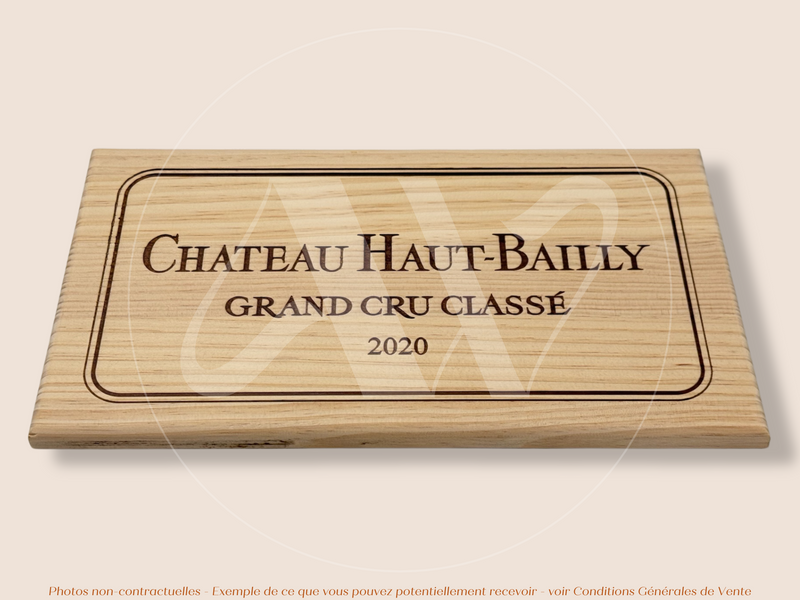 Estampe / Façade d'une caisse de vin en bois du Chateau Haut-Bailly - Millésime 2020 - Bordeaux | Format 6 ou 12 bouteilles = 30x17