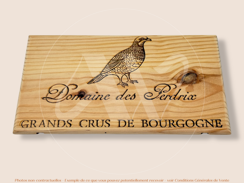 Estampe / Façade d'une caisse de vin en bois du Domaine des Perdrix - Bourgogne | Format 6 bouteilles = 30x17