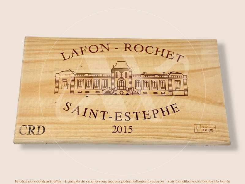 Estampe / Façade d'une caisse de vin en bois du Chateau Lafon Rochet - Saint Estephe - 2015 - Bordeaux | Format 30x17 cm
