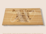 Estampe / Façade d'une caisse de vin en bois du Chateau Pontet Canet - Pauillac - Bordeaux | Format 30x17 cm