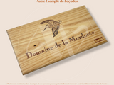 Estampe / Façade d'une caisse de vin en bois du Domaine de la Mordorée - Vallée du Rhône | Format 6 bouteilles = 30x17 cm