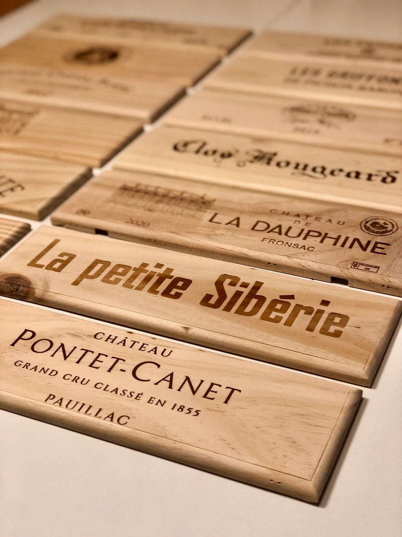 Estampe / Façade d'une caisse de vin en bois du Chateau Pontet Canet - Bordeaux | Format 1 bouteille = 30x9 cm