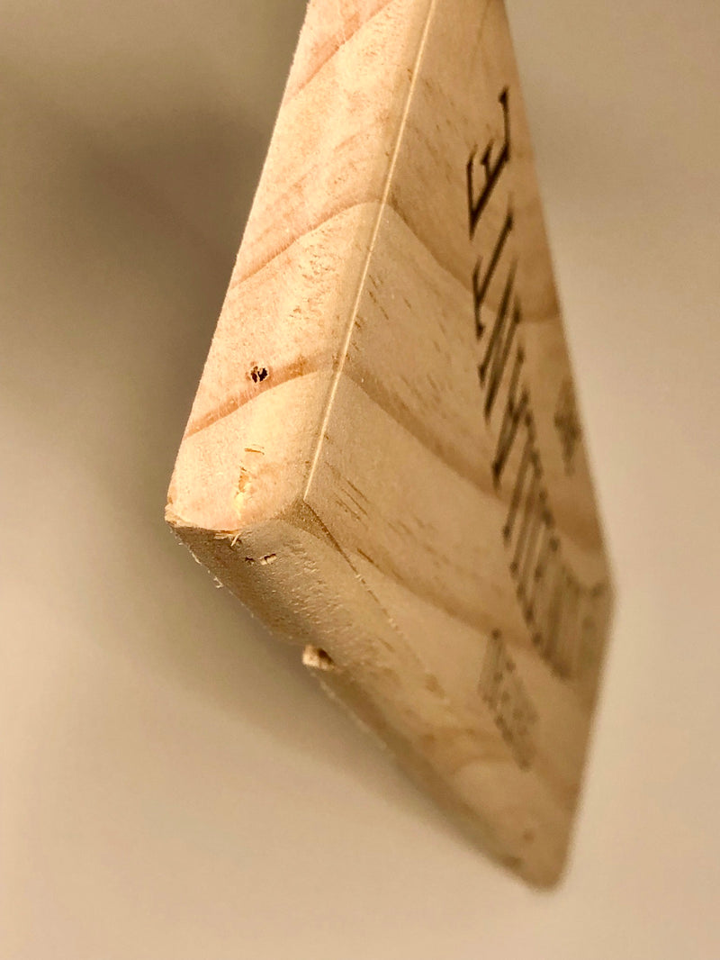 Estampe / Façade d'une caisse de vin en bois du Chateau La Conseillante - Bordeaux | Format 1 bouteille = 30x9 cm