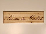 Estampe / Façade d'une caisse de vin en bois du Chateau Sociando Mallet - Bordeaux | Format 1 bouteille = 30x9 cm