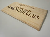 Estampe / Façade d'une caisse de vin en bois de La Chablisienne - Chateau Grenouilles - Bourgogne | Format 6 bouteilles = 30x17 cm