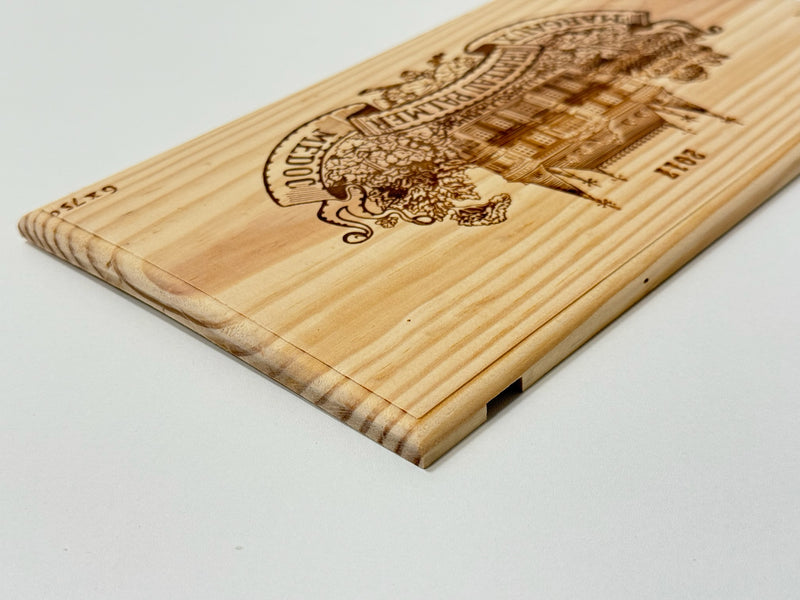Estampe / Façade d'une caisse de vin en bois du Chateau Palmer - Millésime 2017 - Margaux - Bordeaux | Format 6 ou 12 bouteilles = 30x17 cm