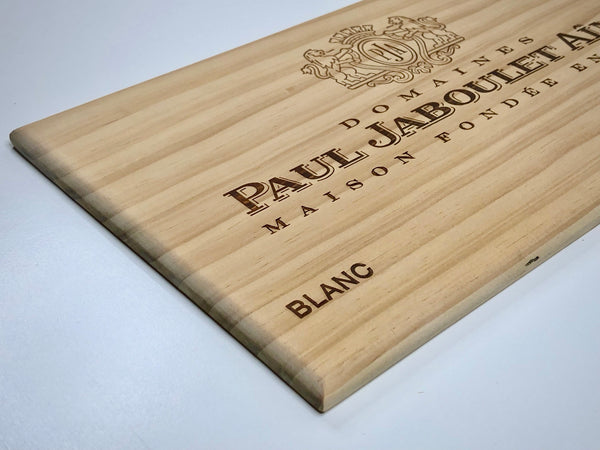 Estampe / Façade d'une caisse de vin en bois du Domaine Paul Jaboulet Ainé - Bourgogne | Format 6 bouteilles = 30x17